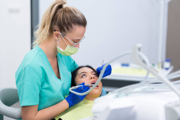 Best Weekend Emergency Dentist in USA